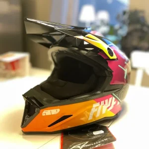 509 skoterhjälmar Trygg betalning