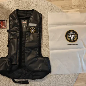 Airbag Vest L - Mo'Cycle LIAM (Helt NY - Oanvänd) Begränsat erbjudande