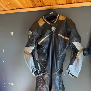 Arlen Ness / klassiskt race-skinnställ Kampanjpris