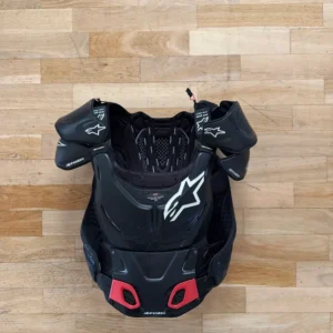 Alpinestars: Helt nytt Nackskydd, Bröstskydd, Regnställ. Sänkt pris