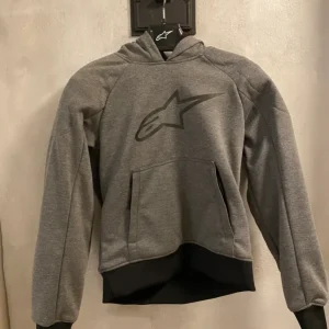 Ageless hoodie st S / RST stövel Rea