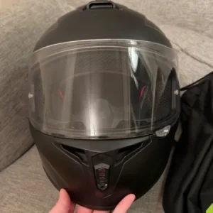 Axxis integralhjälm svart Nedsatt pris