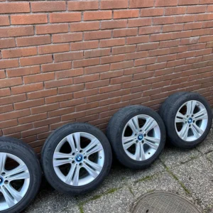 Äkta BMW fälgar med däck Trygg betalning