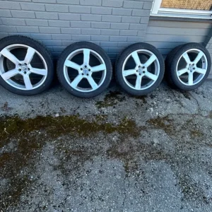 Volvo Cratus XC 20"- 255/45 ZR20" Erbjudande