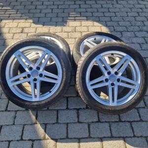 Audi A6 Original fälg med Goodyear sommardäck 245/45R18 Köp online