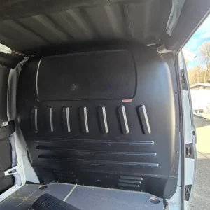 vw transporter T6 comfort vägg Begränsad tid