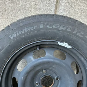 Vinterhjul 1,5 vinter som nya Endast denna vecka