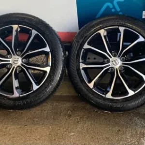 Volvo hjul 225/50/17 Lägg i varukorgen