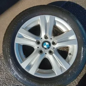 4 st Sommardäck med originalfälgar BMW 118d Nyhet